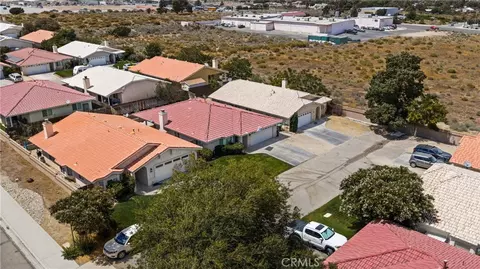 View/Area - 9588 Mountain Pine Ct, Phelan, CA 92371 photo 1 of 5