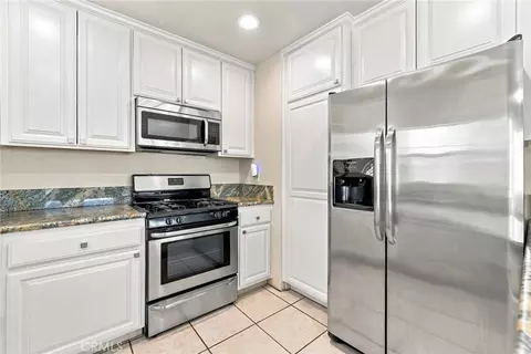 Kitchen - 4263 Baggett, Riverside, CA 92505 photo 3 of 5