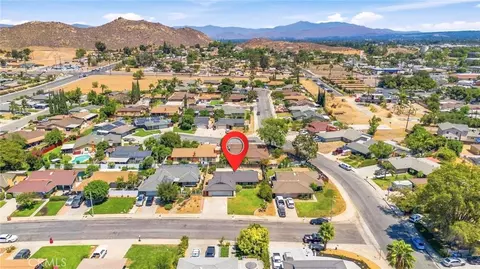 View/Area - 4263 Baggett, Riverside, CA 92505 photo 12 of 13