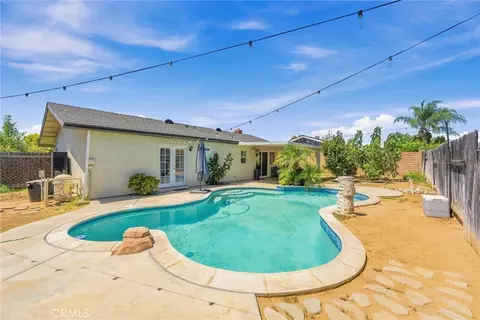 Exterior - 4263 Baggett, Riverside, CA 92505 photo 5 of 13