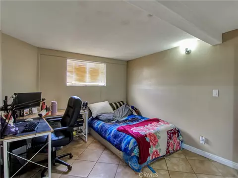 Bedroom - 7831 Pismo Ave, Hesperia, CA 92345 photo 1 of 10