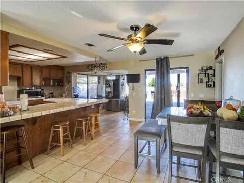 Dining - 7831 Pismo Ave, Hesperia, CA 92345 photo 1 of 1
