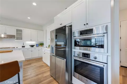 Kitchen - 11547 Explorer Ct, Corona, CA 92883 photo 8 of 9