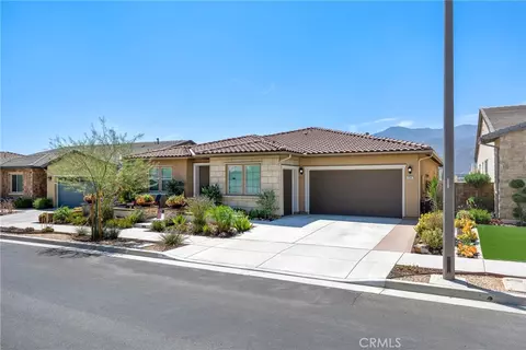 Exterior - 11547 Explorer Ct, Corona, CA 92883 photo 8 of 13