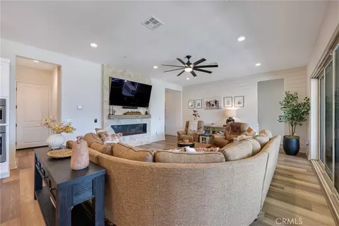 Living - 11547 Explorer Ct, Corona, CA 92883 photo 3 of 4