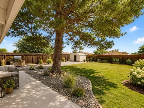 Exterior - 12664 Esther, Boron, CA 93516 photo 6 of 6