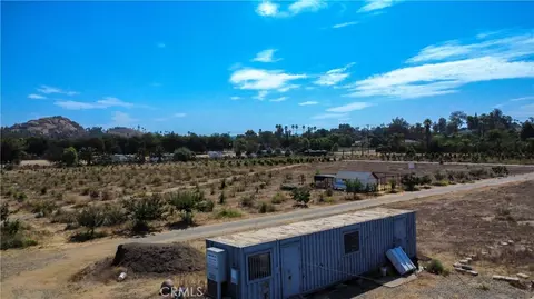 2523 Jefferson St, Riverside, CA 92504 photo 36