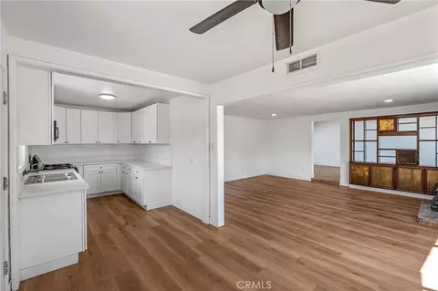 Living - 21932 Standing Rock Ave, Apple Valley, CA 92307 photo 5 of 5