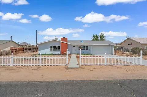 Exterior - 21932 Standing Rock Ave, Apple Valley, CA 92307 photo 2 of 8