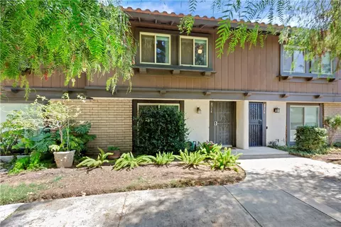 Exterior - 8714 Lincoln Ave, Riverside, CA 92504 photo 4 of 9