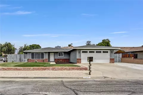 Exterior - 16410 Fontlee Ln, Fontana, CA 92335 photo 2 of 5