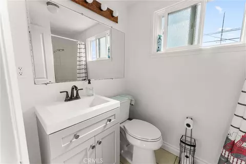Bath - 6332 Cherokee, Westminster, CA 92683 photo 2 of 3