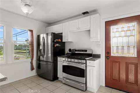 Kitchen - 6332 Cherokee, Westminster, CA 92683 photo 2 of 2