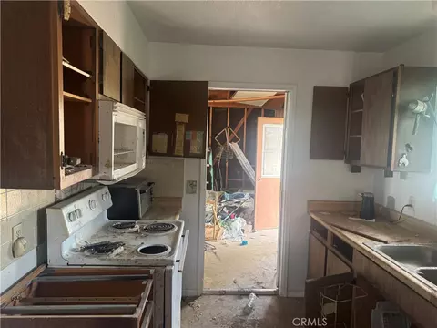 Entry Way - 3601 Balsa, Yucca Valley, CA 92284 photo 1 of 2