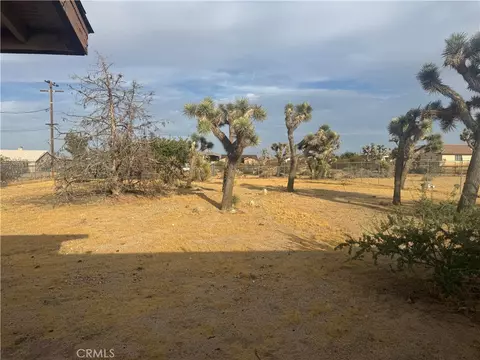 Exterior - 3601 Balsa, Yucca Valley, CA 92284 photo 10 of 12