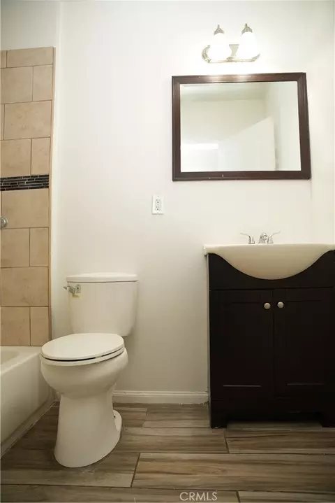 Bath - 2540 E 127th, Compton, CA 90222 photo 3 of 4