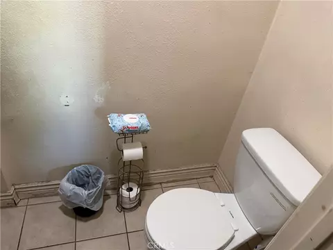 Bath - 126 N Magnolia Ct, Compton, CA 90220 photo 2 of 4