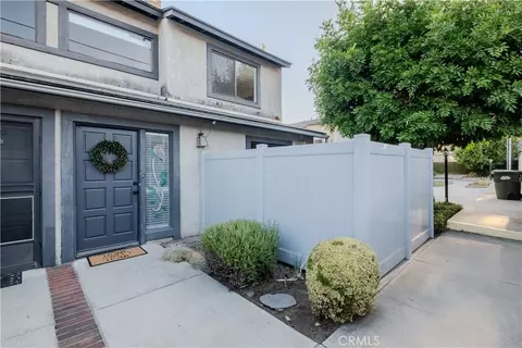 615 Monterey Ave #I, Monrovia, CA 91016