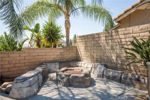 Exterior - 1150 W Aster St, Upland, CA 91786 photo 9 of 11