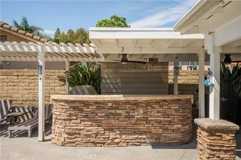 Exterior - 1150 W Aster St, Upland, CA 91786 photo 3 of 11