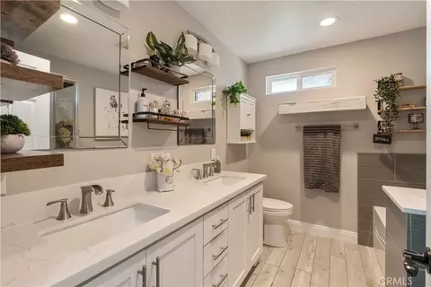 Bath - 1150 W Aster St, Upland, CA 91786 photo 1 of 4