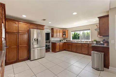 Kitchen - 1150 W Aster St, Upland, CA 91786 photo 2 of 2