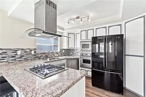 Kitchen - 14515 Rivers Edge, Helendale, CA 92342 photo 1 of 2