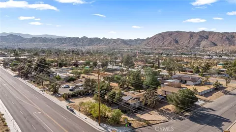 View/Area - 56484 Onaga, Yucca Valley, CA 92284 photo 6 of 6