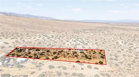 View/Area - 23503 E Avenue Z, Llano, CA 93544 photo 8 of 12