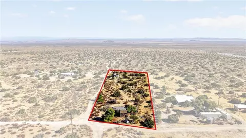 View/Area - 23503 E Avenue Z, Llano, CA 93544 photo 6 of 12