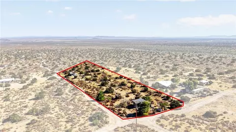 View/Area - 23503 E Avenue Z, Llano, CA 93544 photo 5 of 12