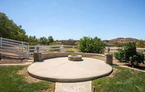 Exterior - 31645 Melvin St, Menifee, CA 92584 photo 7 of 17