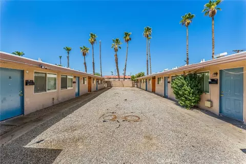 45304 Park, Indio, CA 92201 photo 4