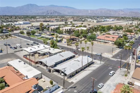 45304 Park, Indio, CA 92201 photo 2