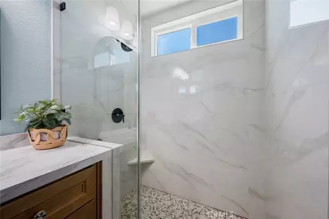 Bath - 6431 Teton Peak Ct, Rancho Cucamonga, CA 91737 photo 5 of 5