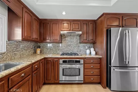 Kitchen - 6431 Teton Peak Ct, Rancho Cucamonga, CA 91737 photo 4 of 8
