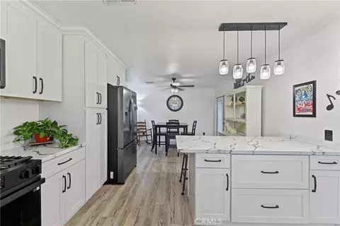 Kitchen - 7363 Berkshire Ave, Rancho Cucamonga, CA 91730 photo 2 of 5