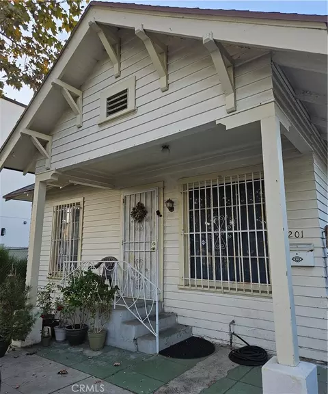 1201 Rolland Curtis, Los Angeles, CA 90037