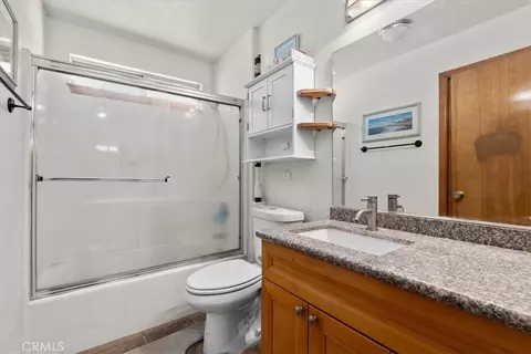 Bath - 8757 Pacific, Phelan, CA 92371 photo 2 of 3