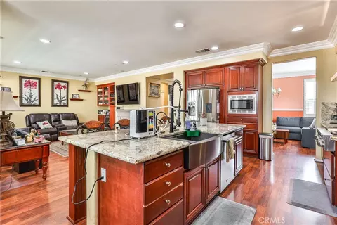 Kitchen - 1886 Richards, Upland, CA 91784 photo 2 of 7