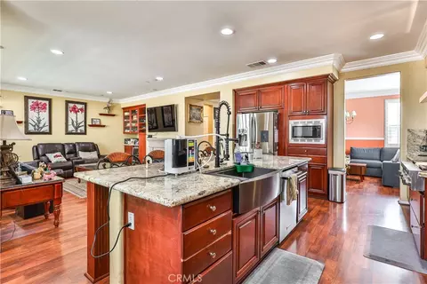 Kitchen - 1886 Richards, Upland, CA 91784 photo 6 of 7