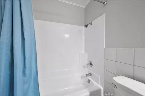 Bath - 1605 Carmel E, Upland, CA 91784 photo 4 of 4