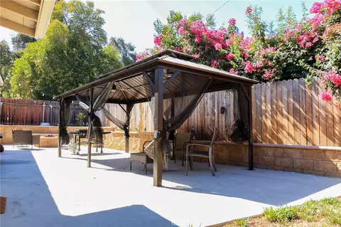 Exterior - 1216 San Jacinto, Redlands, CA 92373 photo 8 of 13