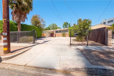 18527 Napa St, Northridge, CA 91324