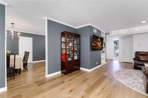 Entry Way - 717 E Laurel Ave, Glendora, CA 91741 photo 1 of 2