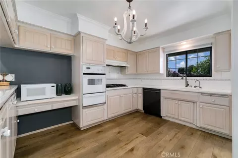 Kitchen - 717 E Laurel Ave, Glendora, CA 91741 photo 1 of 2