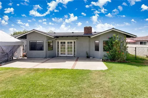 Exterior - 717 E Laurel Ave, Glendora, CA 91741 photo 4 of 5