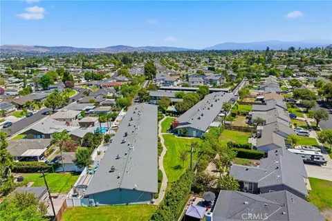 View/Area - 3131 Laurel Ave #9, Fullerton, CA 92835 photo 1 of 5