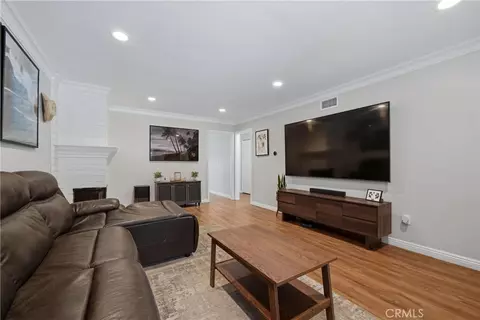 Living - 3131 Laurel Ave #9, Fullerton, CA 92835 photo 1 of 1