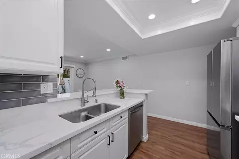 Kitchen - 3131 Laurel Ave #9, Fullerton, CA 92835 photo 5 of 6